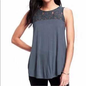 Old Navy Black lace top swing sleeveless tank. Button keyhole on back.